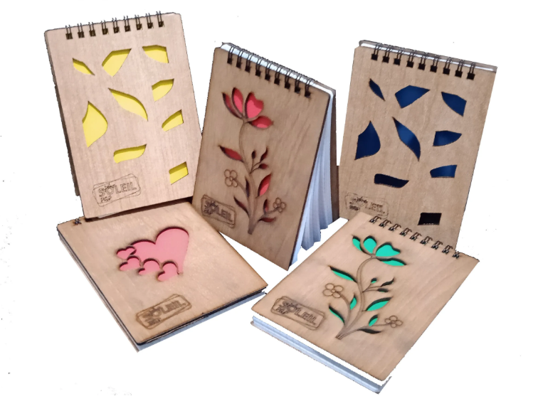 BLOC NOTE EN BOIS A6 REF 00451 SOLEIL